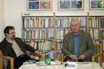 "Reccsenti szó a fogak porcelánját" "Reccsenti szó a fogak porcelánját"