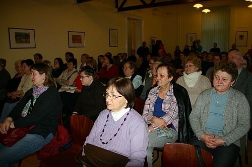 nyary_kozonseg.jpg