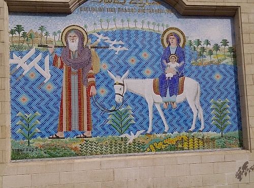 mária és jézus a kopt-keresztény múzeum falán